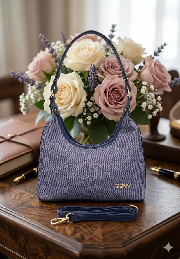 Womens Shoulder Bag - thumbnail 6