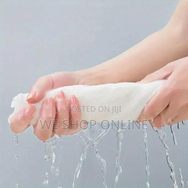 22pcs Disposable Compressed Towels - thumbnail 3