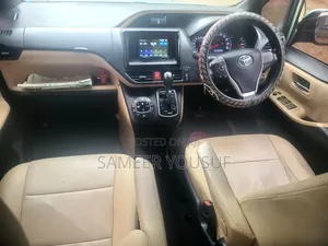 Toyota Noah 2015 Blue