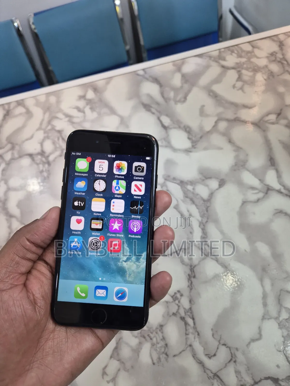 Apple iPhone 7 32 GB Black