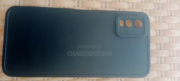 Nokia C32 128 GB Green - thumbnail 2