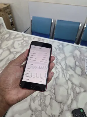 Apple iPhone SE (2020) 128 GB Red