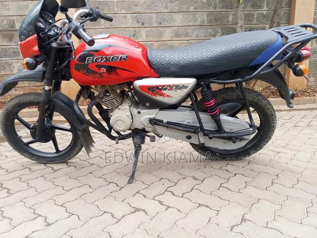 Bajaj Boxer 125 2022 Red - thumbnail 5