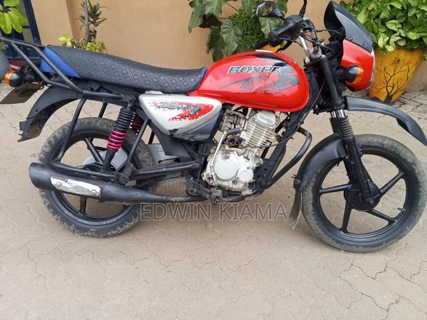 Bajaj Boxer 125 2022 Red - thumbnail 6
