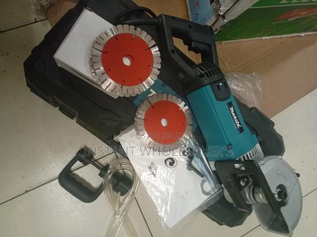 Wall Chaser Makita Electric