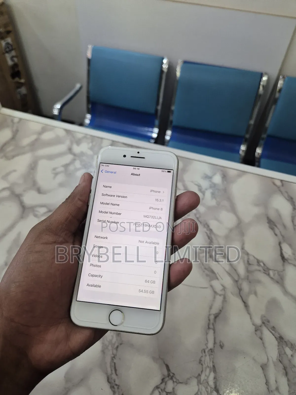 Apple iPhone 8 64 GB White