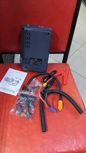 Smart Car Battery Jump Starter With Air Compressor