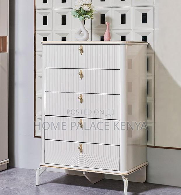 Drawer Chest: Deep Drawer Bedroom Storage