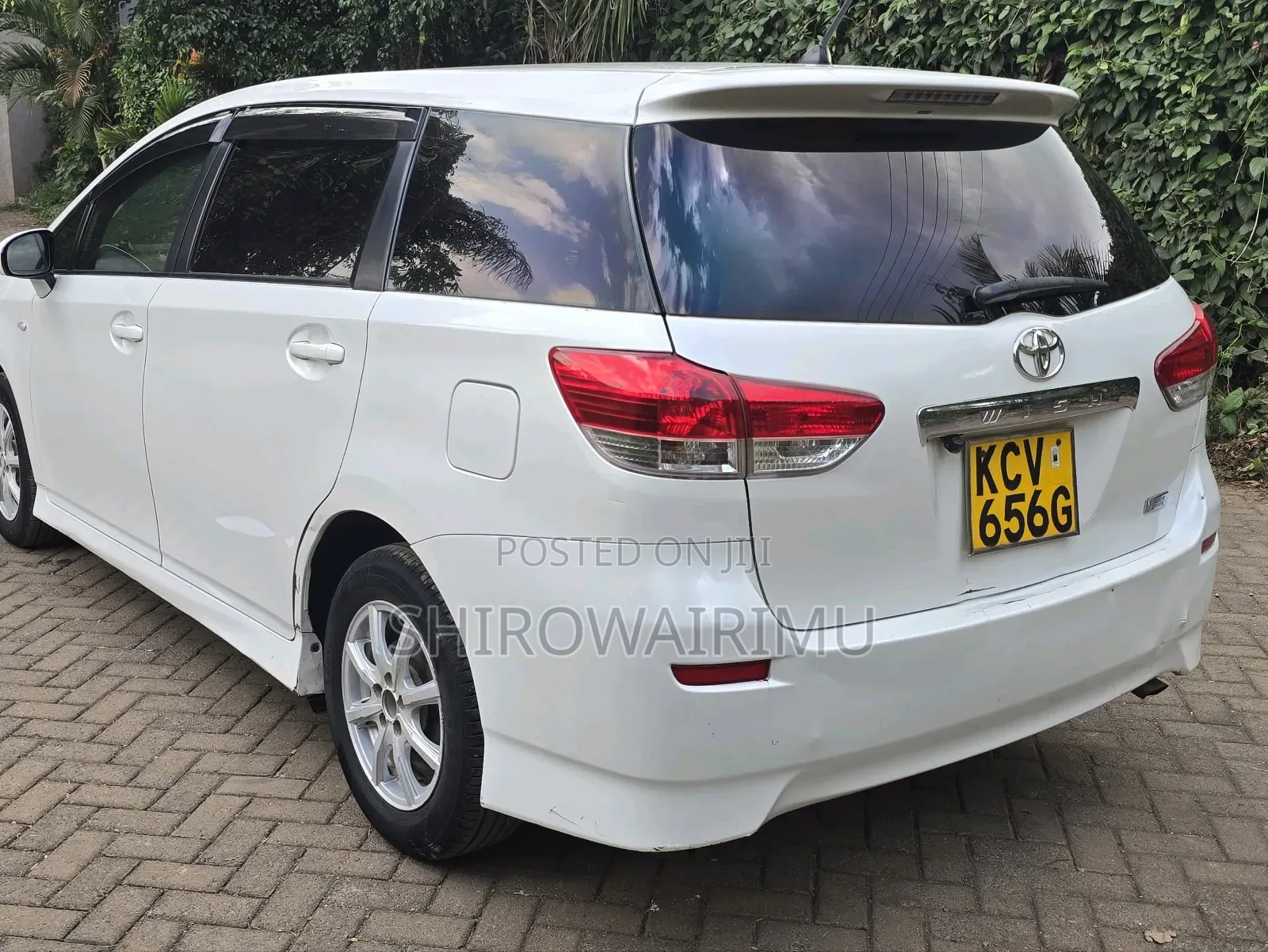 Toyota Wish 2012  White 