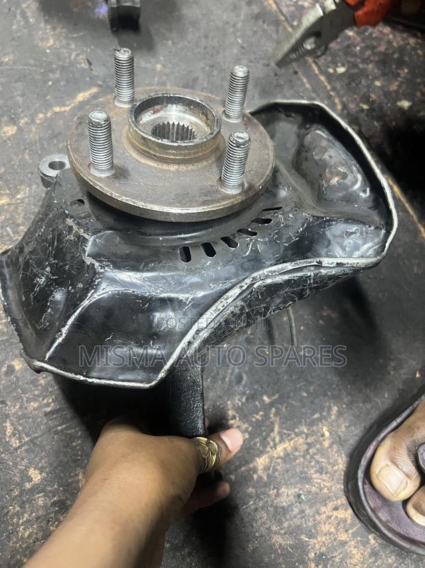 Front Hub Toyata Probox New Model/Fielder /Belta/Axio - thumbnail 3