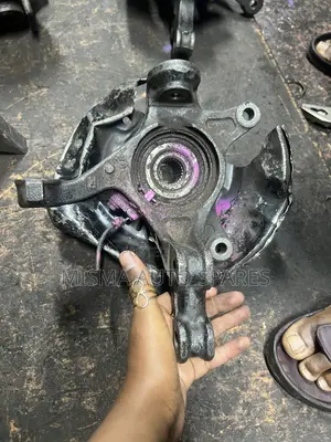 Front Hub Toyata Probox New Model/Fielder /Belta/Axio