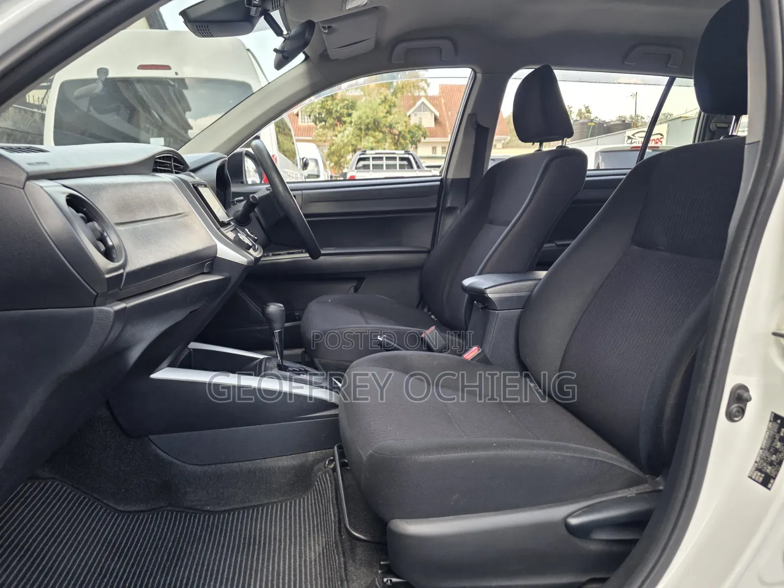 Toyota Corolla Fielder 2018 White