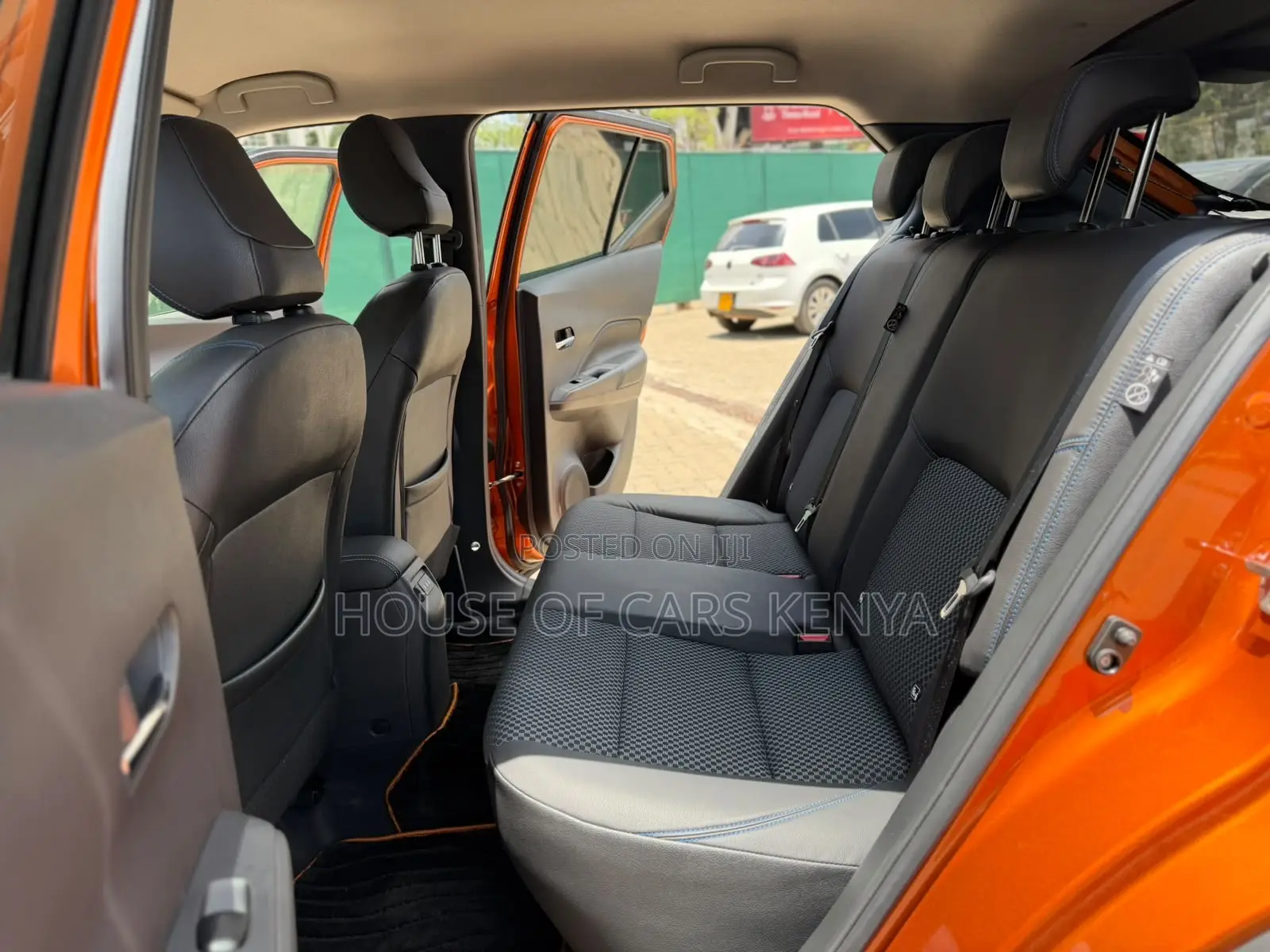 Nissan Kicks 2020 Orange