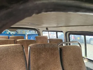 Toyota HiAce 2011 White