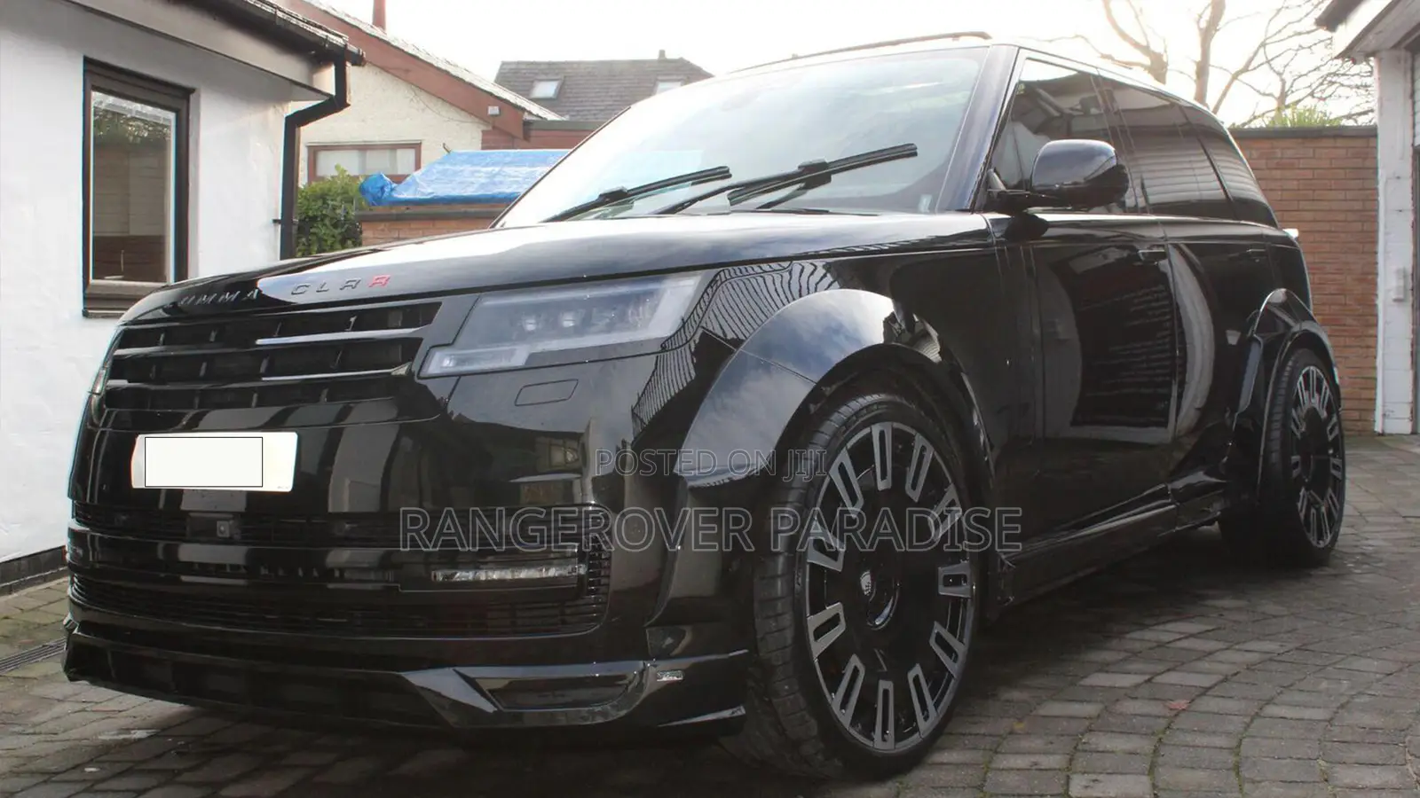Land Rover Range Rover P400 SE SWB 2023 Black