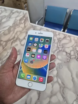 Apple iPhone 8 Plus 64 GB White