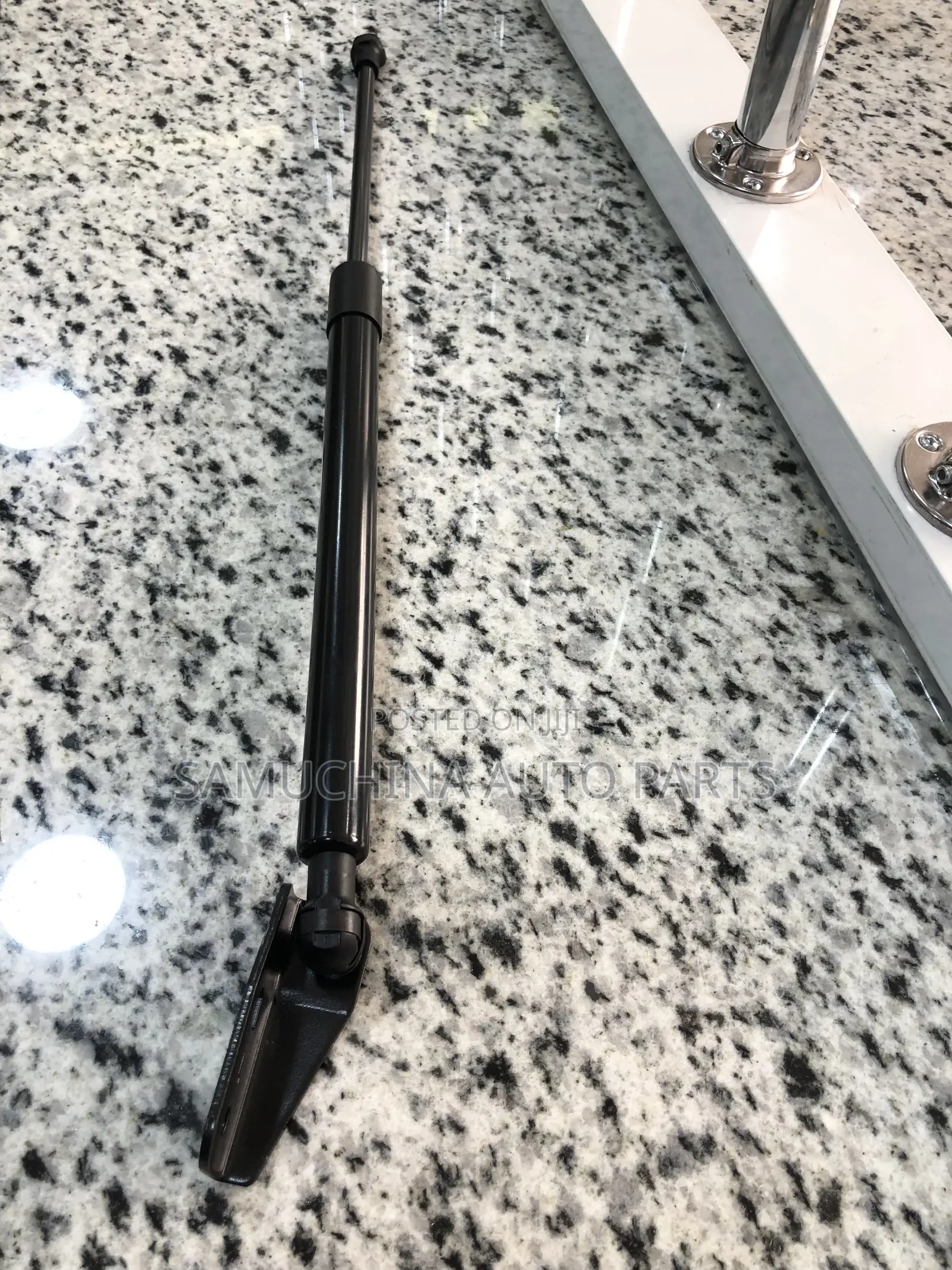 Boot Shock Toyota Fielder
