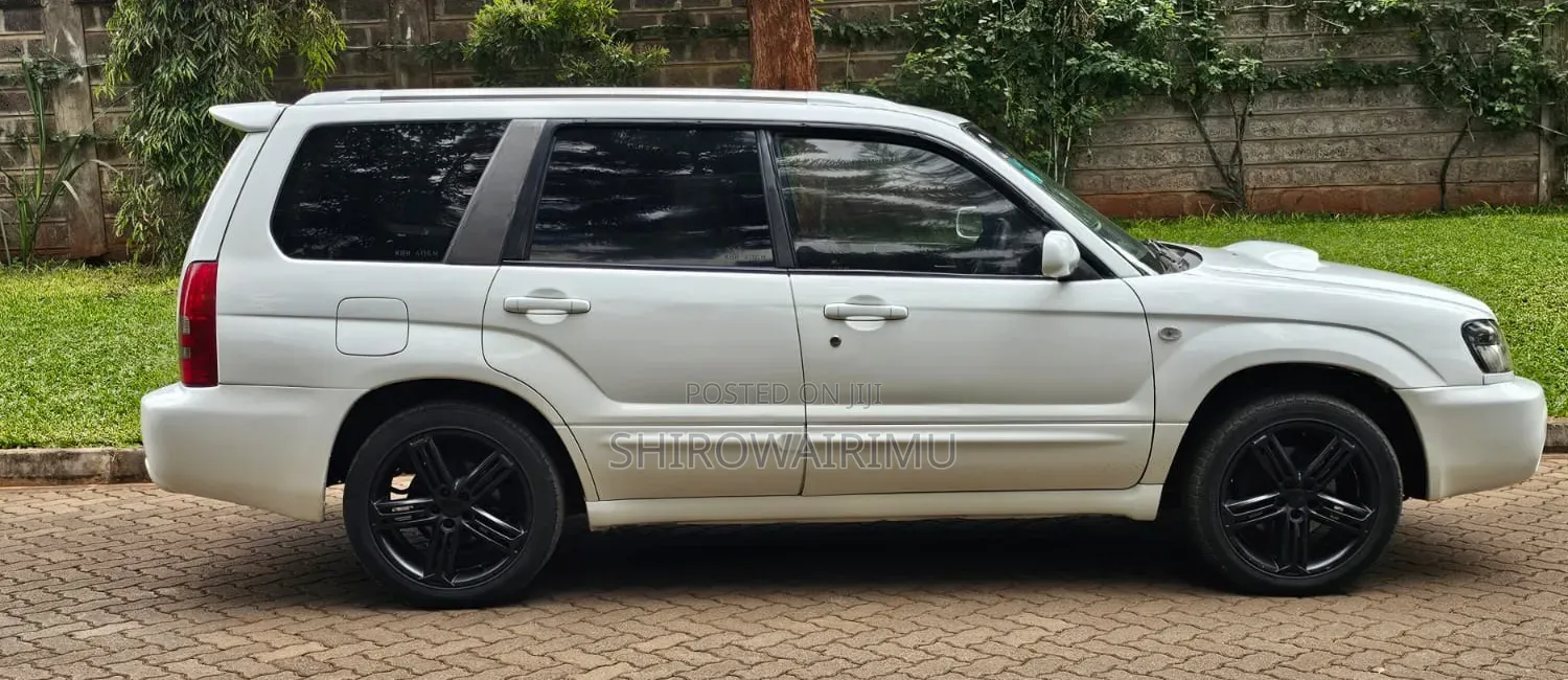 Subaru Forester 2005 White 