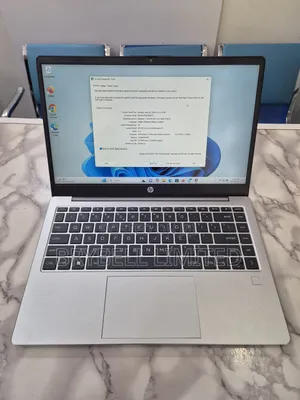 Laptop HP 250 G10 16GB AMD Ryzen 5 SSD 1T