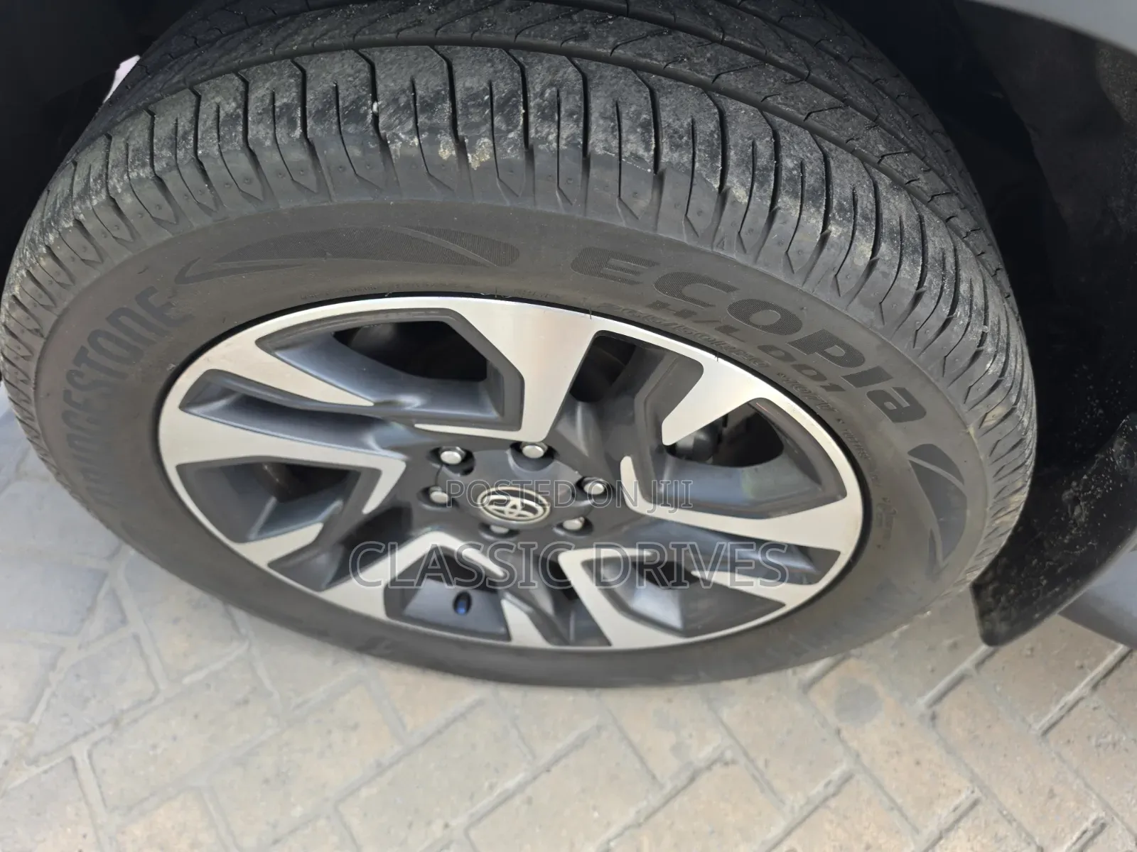 Toyota Fortuner 2021 White