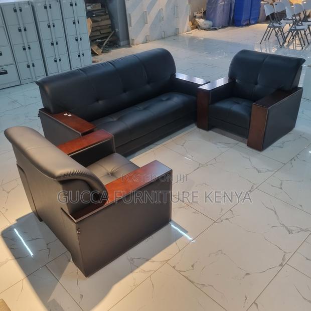 5-Seater Modern Leather Sofa Set. - thumbnail 3