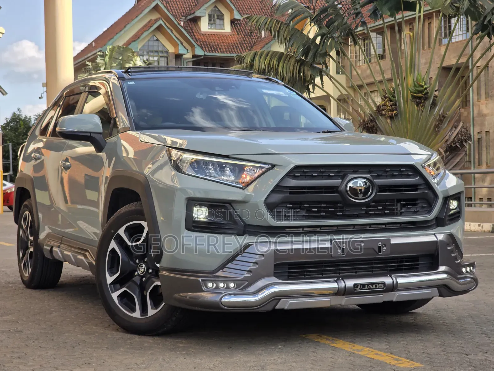 Toyota RAV4 2019 Green