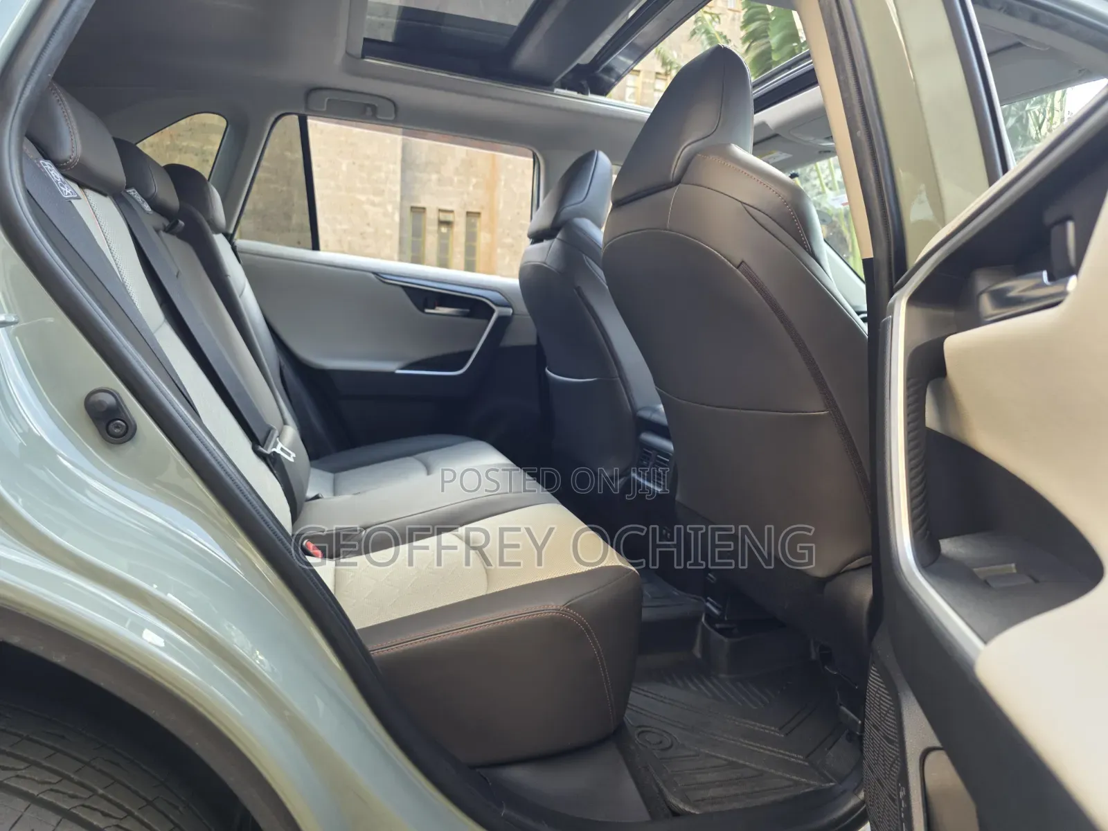 Toyota RAV4 2019 Green