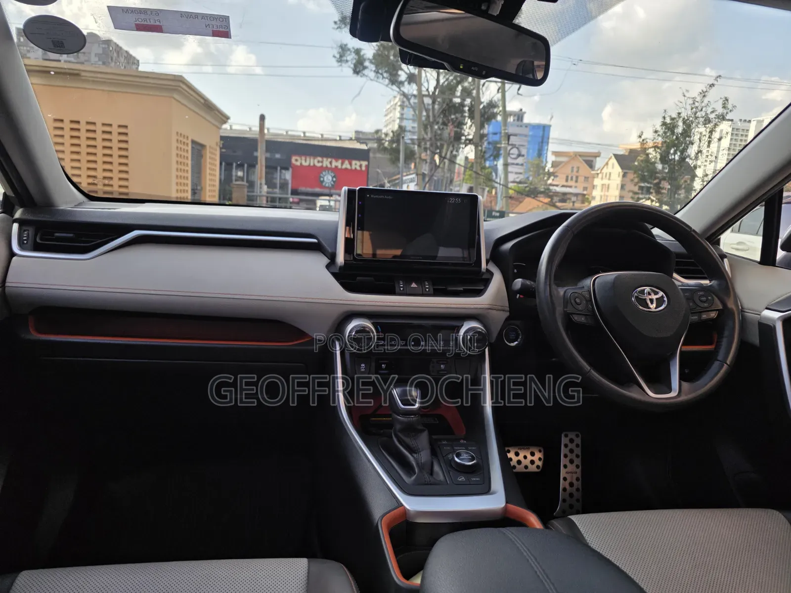 Toyota RAV4 2019 Green