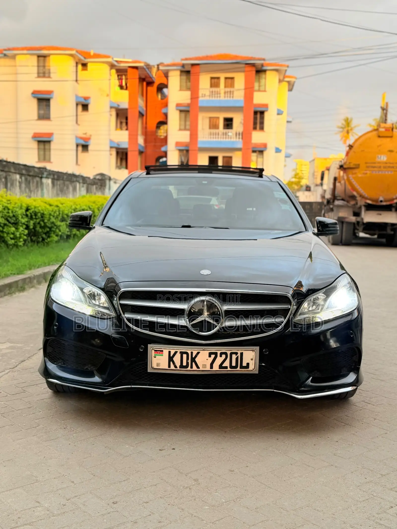 Mercedes-Benz E250 2015 Black