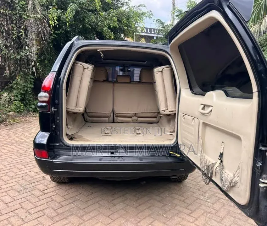 Toyota Land Cruiser Prado 2008 Black