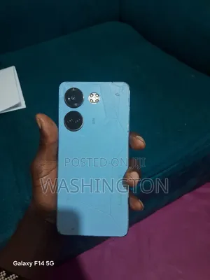 Tecno Camon 20 128 GB Blue