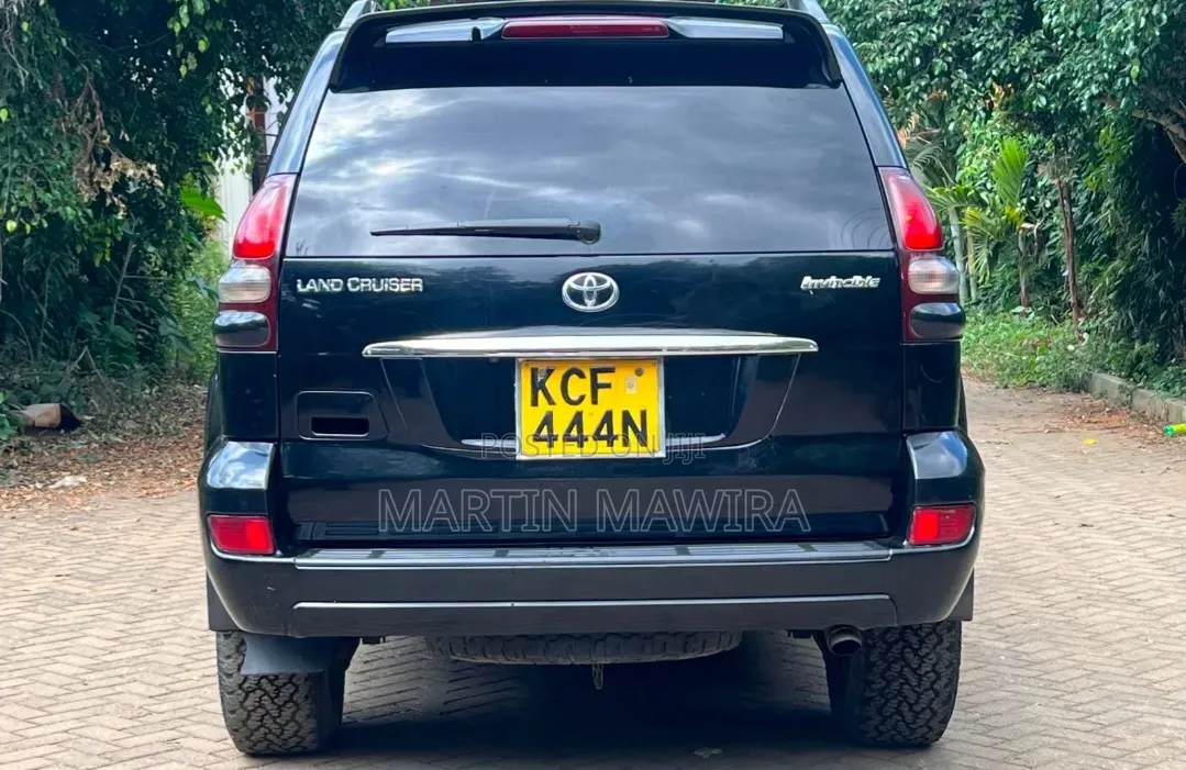 Toyota Land Cruiser Prado 2008 Black