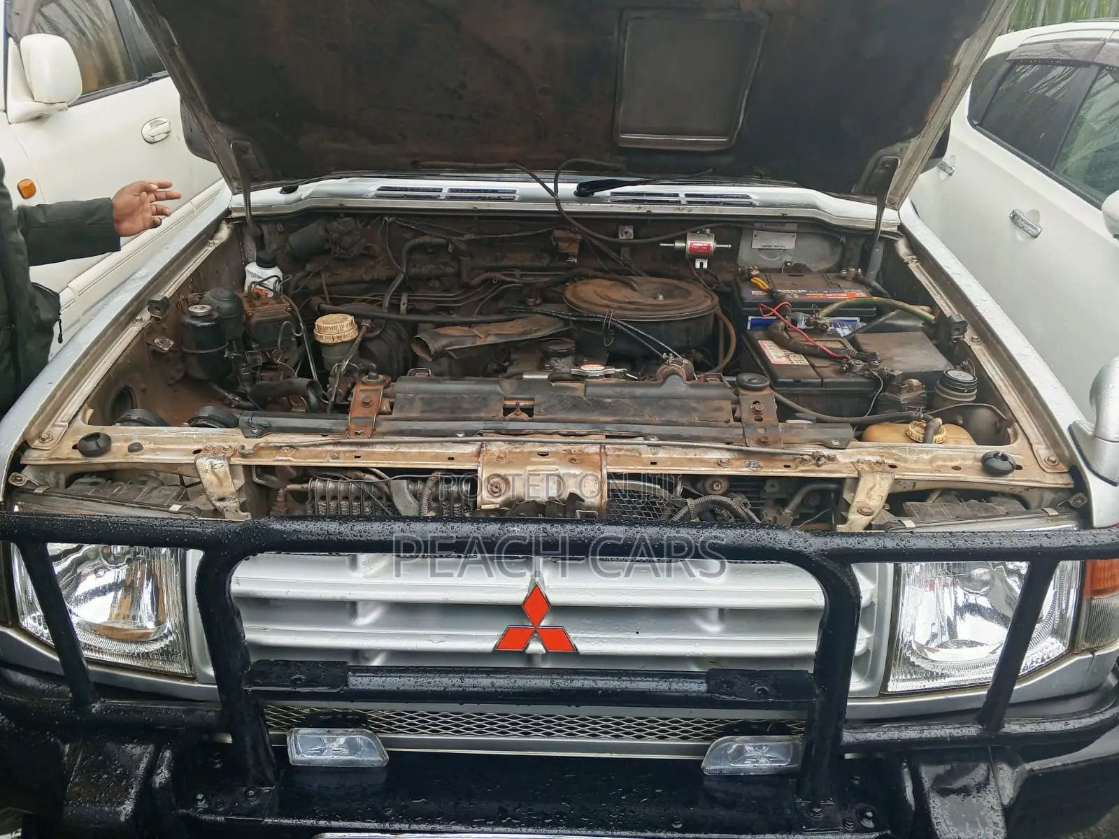 Mitsubishi Pajero Junior 1998 Silver