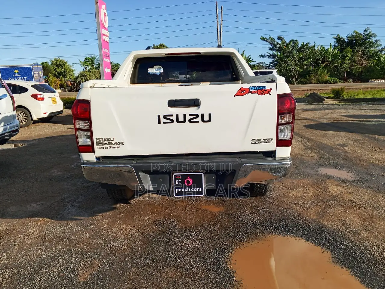 Isuzu D-MAX 2014 White