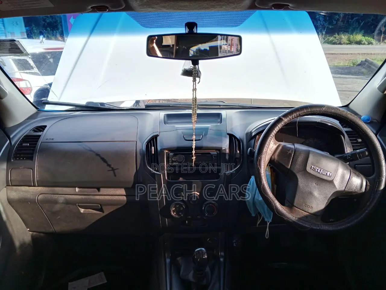 Isuzu D-MAX 2014 White