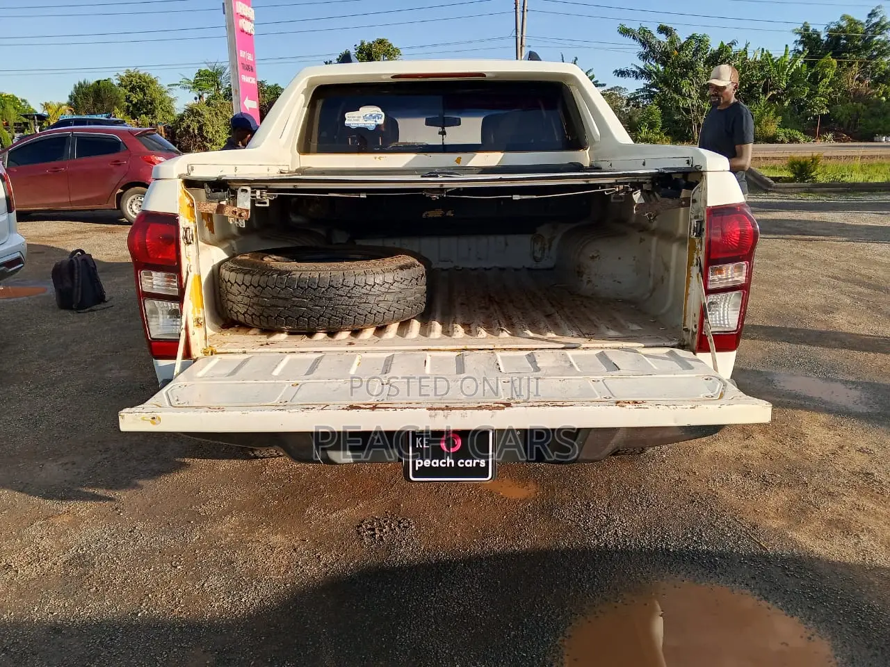 Isuzu D-MAX 2014 White