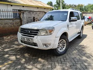 Ford Everest 2011 White