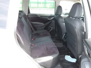 Subaru Forester 2022 White