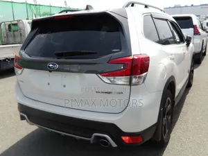 Subaru Forester 2022 White
