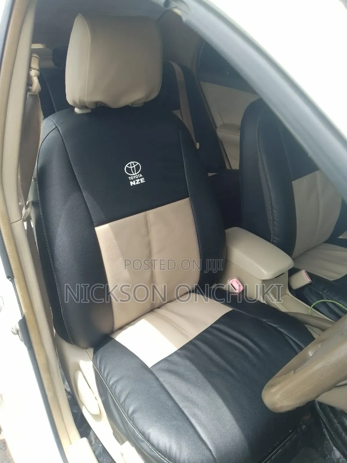 Toyota Corolla 2004 White