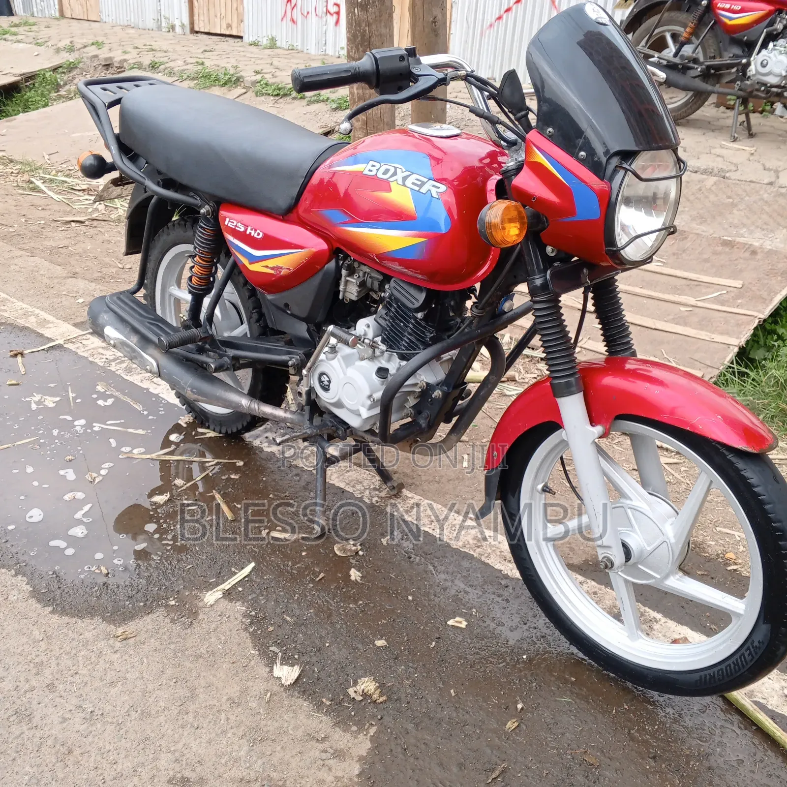 Bajaj Boxer 125 2024 Red