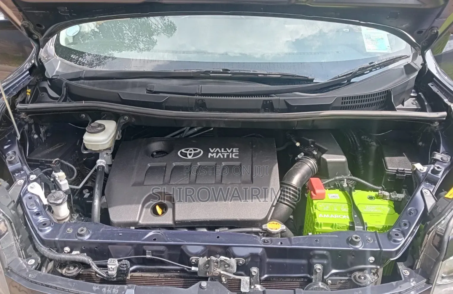 Toyota Voxy 2010 Gray