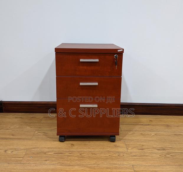 Office Pedestal File Cabinet-3 Drawer - thumbnail 5