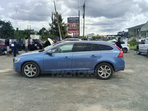 Volvo V60 2014 Blue