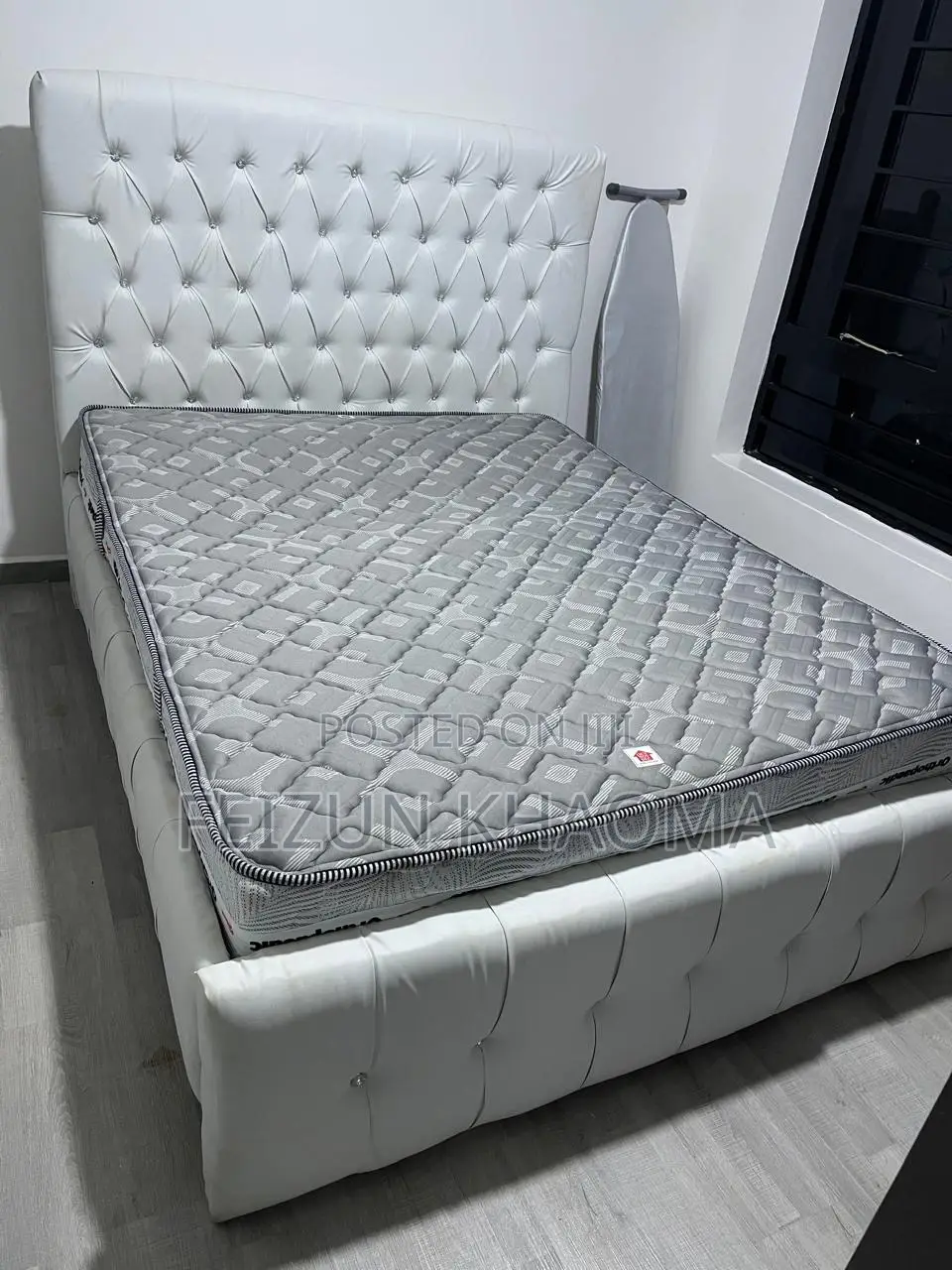 Chester Bed With Mattress