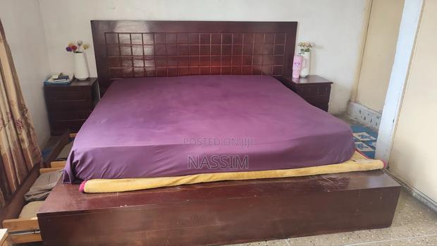 King Size Bed/Mattress
