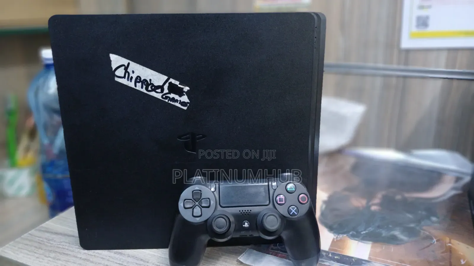 Pre-Owned Chipped Ps4 Slim 500gb +One Controller