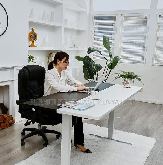 120cm Motorable Standing Desk - thumbnail 4