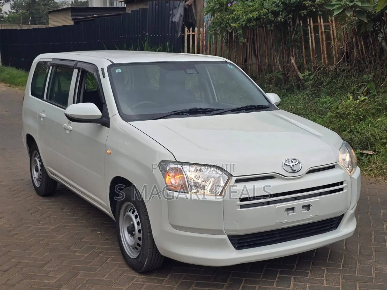 Toyota Probox 1.3 GL 2WD 2020 White