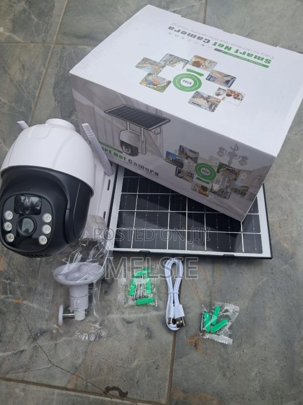 V380 Pro Outdoor Solar Surveillance Camera